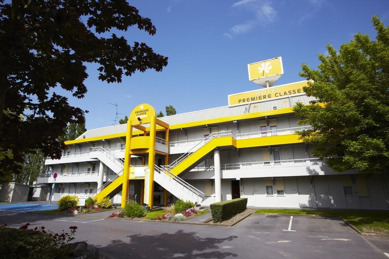 Premiere Classe Valenciennes Ouest Petite Foret Exterior photo